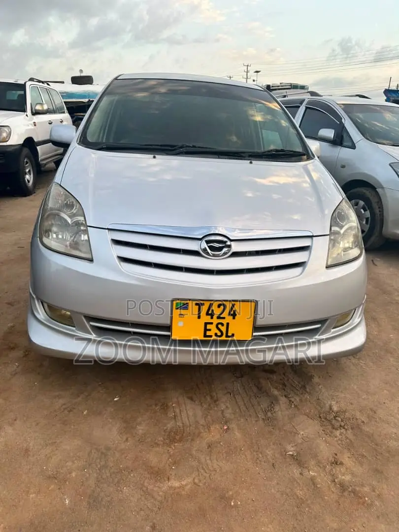 Toyota Corolla Spacio 2006 Silver