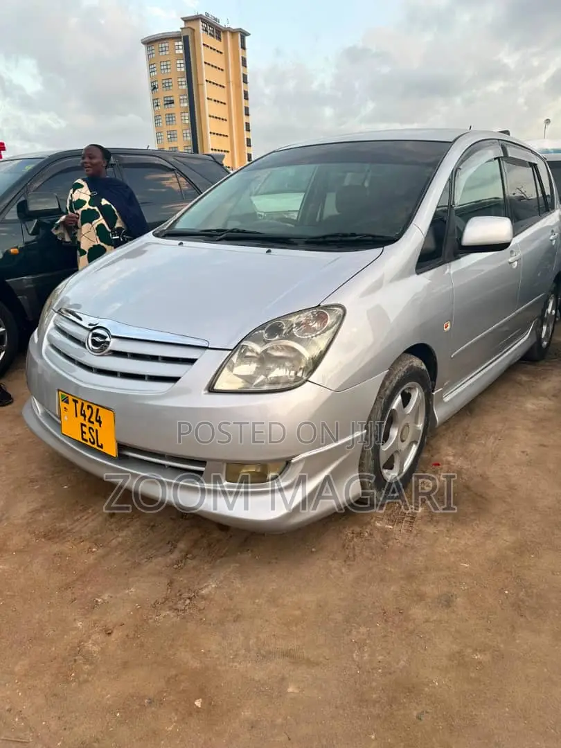 Toyota Corolla Spacio 2006 Silver