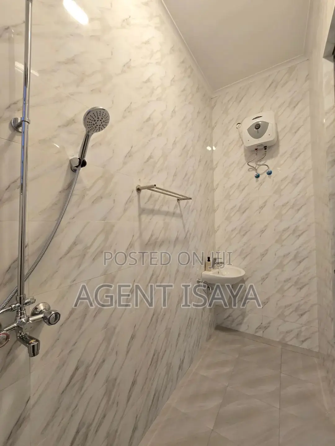 Furnished 2bdrm Apartment in Masaki for rent
