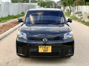 Toyota Corolla Rumion Hatchback 1.5 FWD 2009 Black