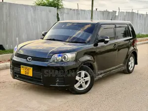 Toyota Corolla Rumion Hatchback 1.5 FWD 2009 Black