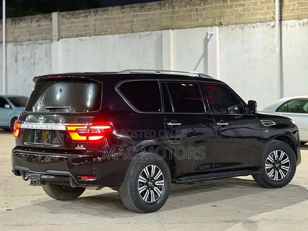 Nissan Patrol 2021 Black