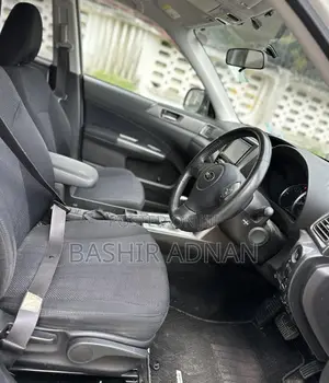 Subaru Forester 2010 Off white