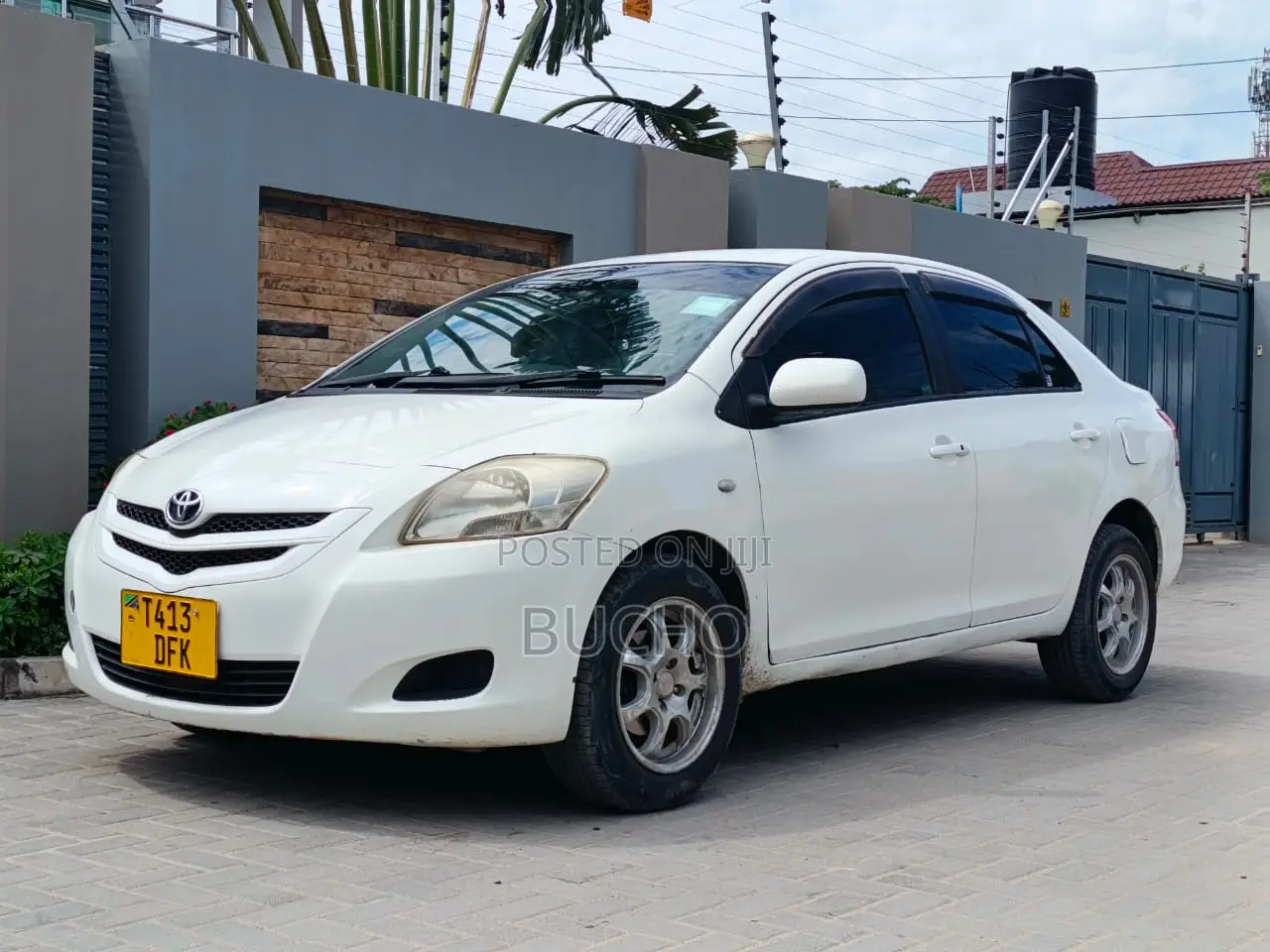 Toyota Belta 2003 White