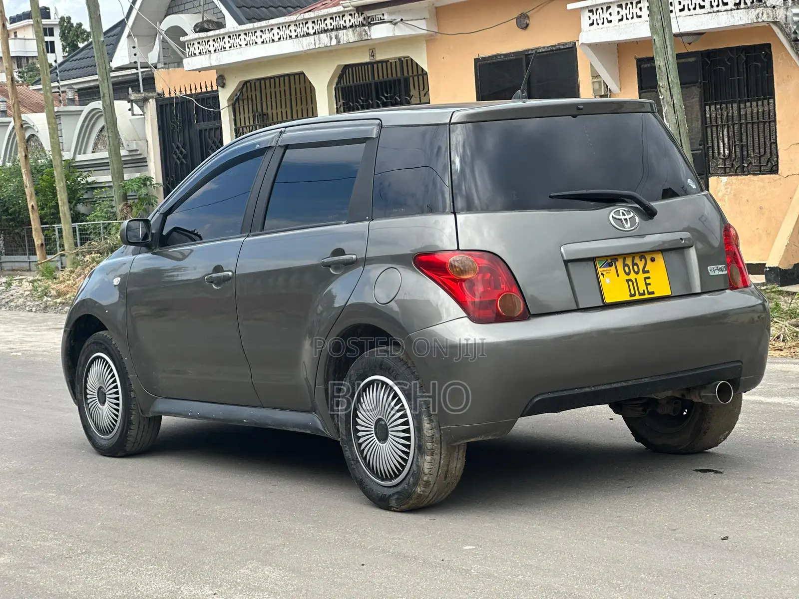 Toyota IST 2004 Gray