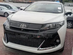 Toyota Harrier 2017 White