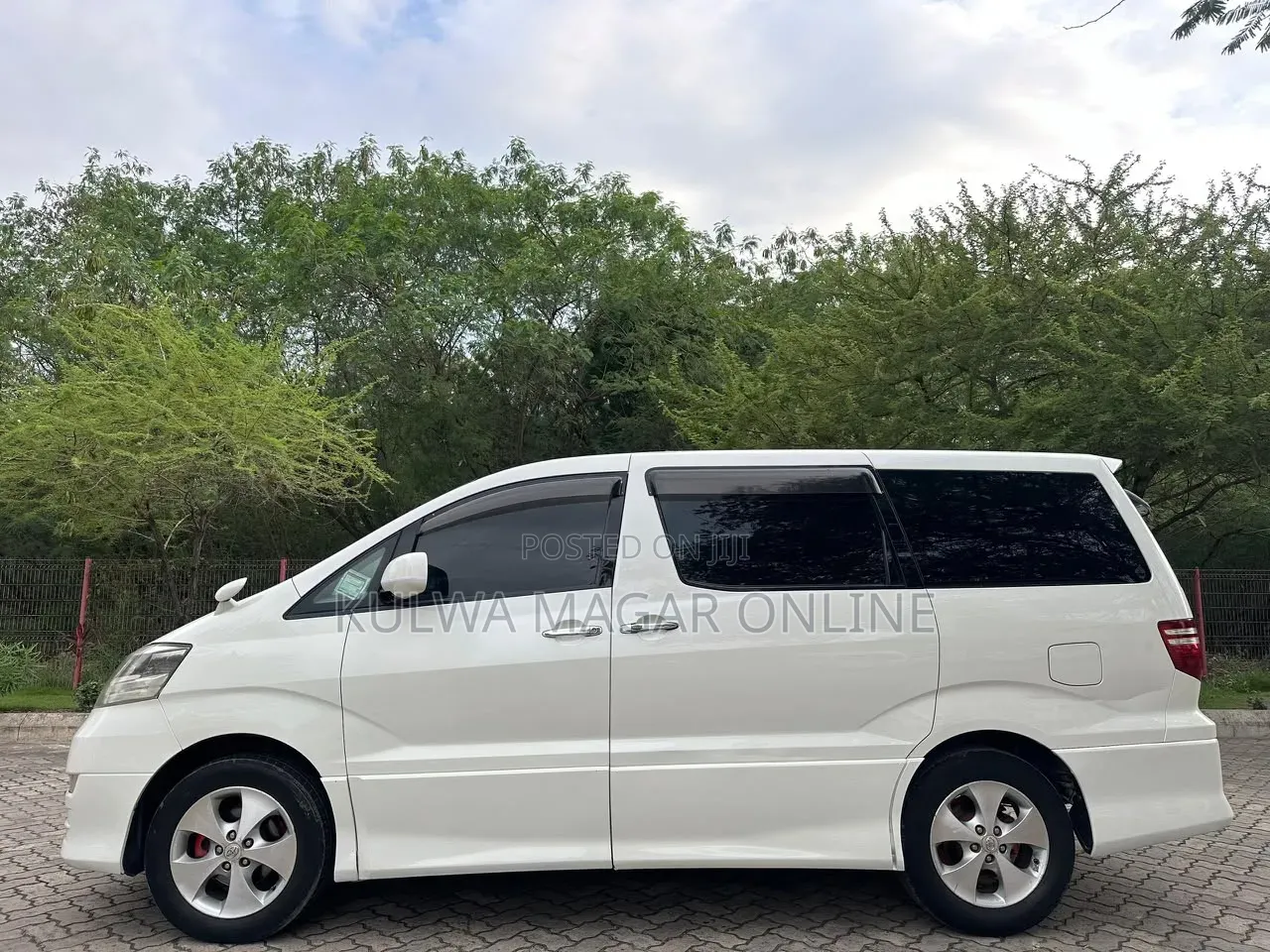 Toyota Alphard 2006 White