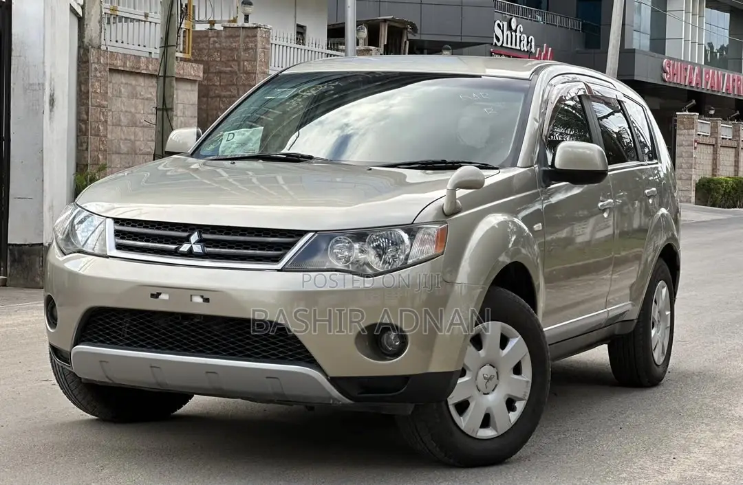 Mitsubishi Outlander 2008 Gold