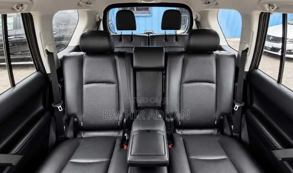 Toyota Land Cruiser Prado 2.8 2020 White