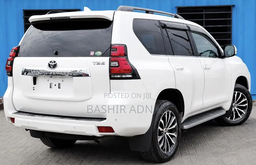 Toyota Land Cruiser Prado 2.8 2020 White