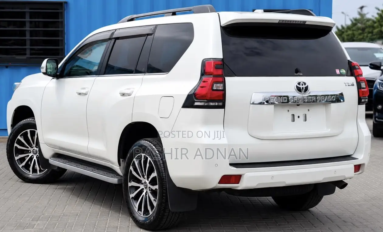 Toyota Land Cruiser Prado 2.8 2020 White