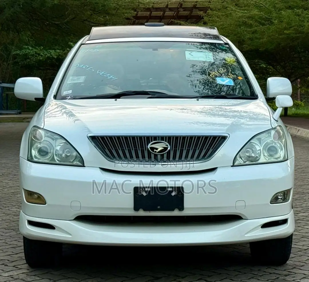 Toyota Harrier 2005 White