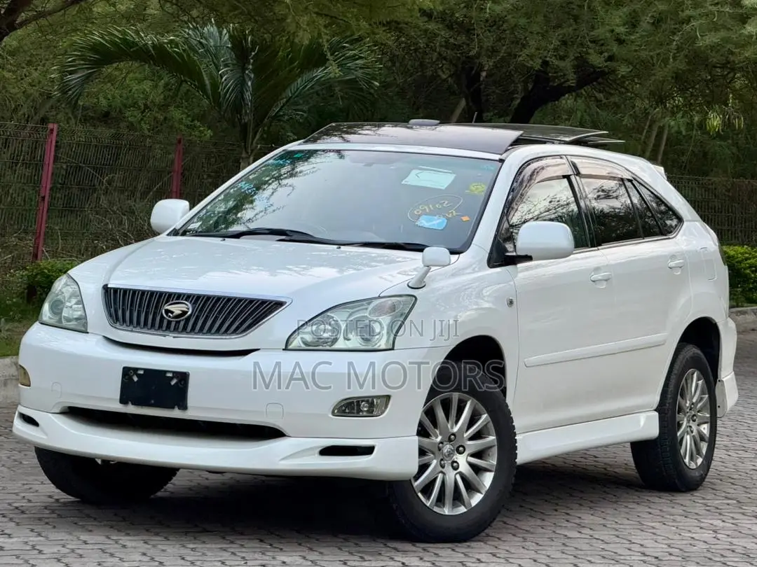 Toyota Harrier 2005 White