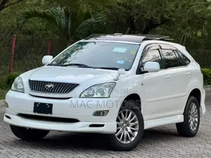 Toyota Harrier 2005 White