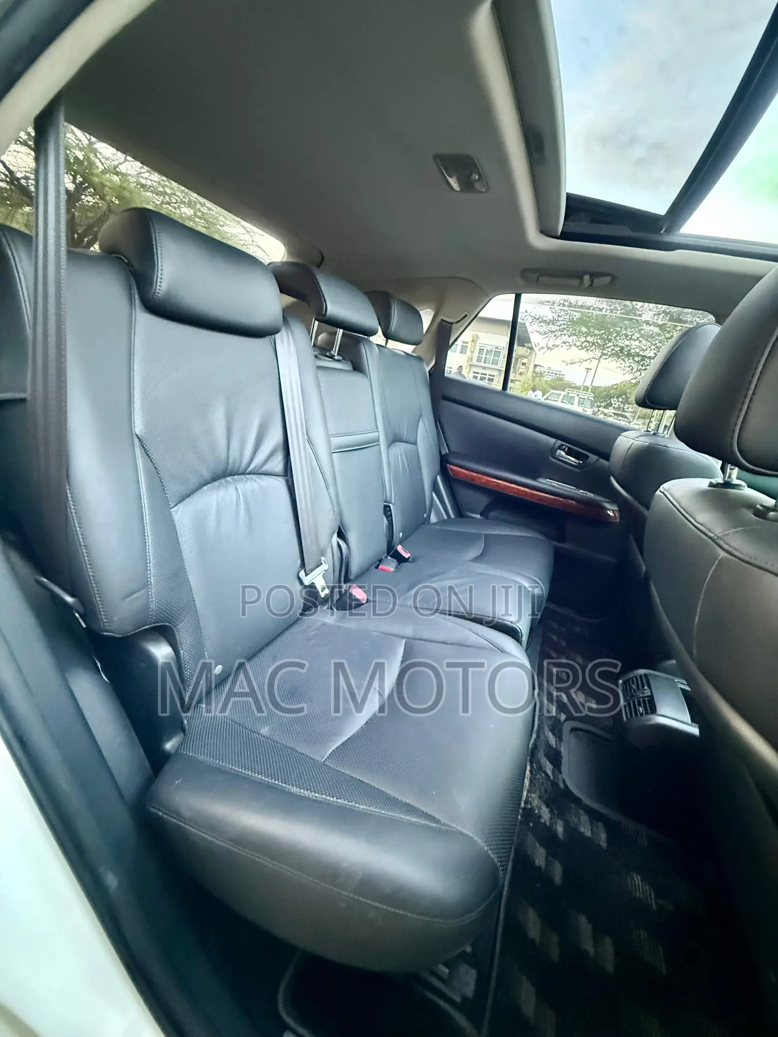 Toyota Harrier 2005 White