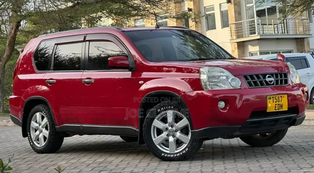 Nissan X-Trail 2008 Red