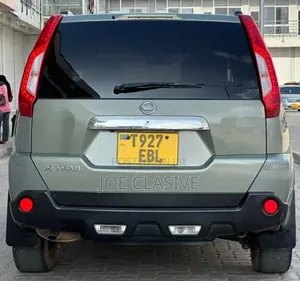Nissan X-Trail 2010 Silver