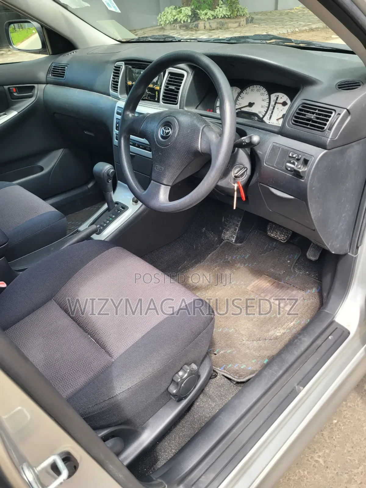 Toyota Corolla RunX 2002 Burgundy