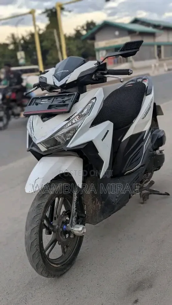 Honda CBX 2025 White