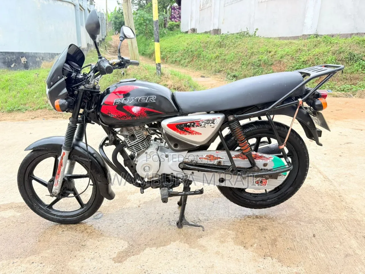 Bajaj Boxer X125 2024 Black