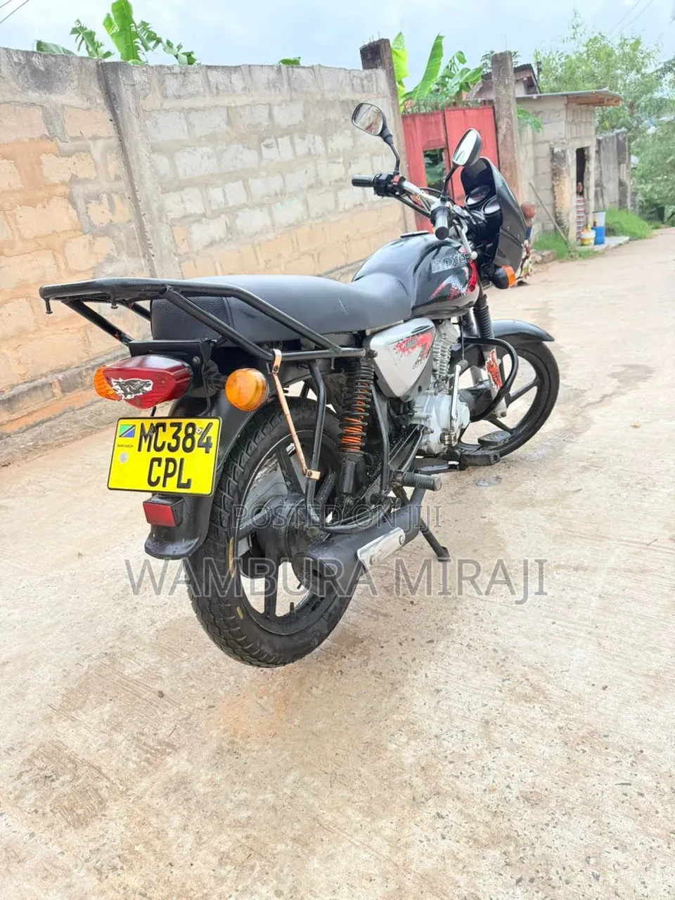 Bajaj Boxer X125 2024 Black