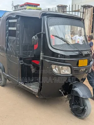 TVS HLX Plus ES 2025 Black