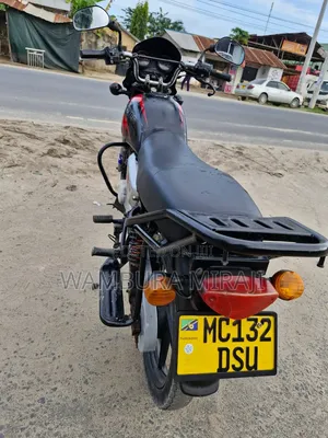 Bajaj Boxer 125 2025 Black