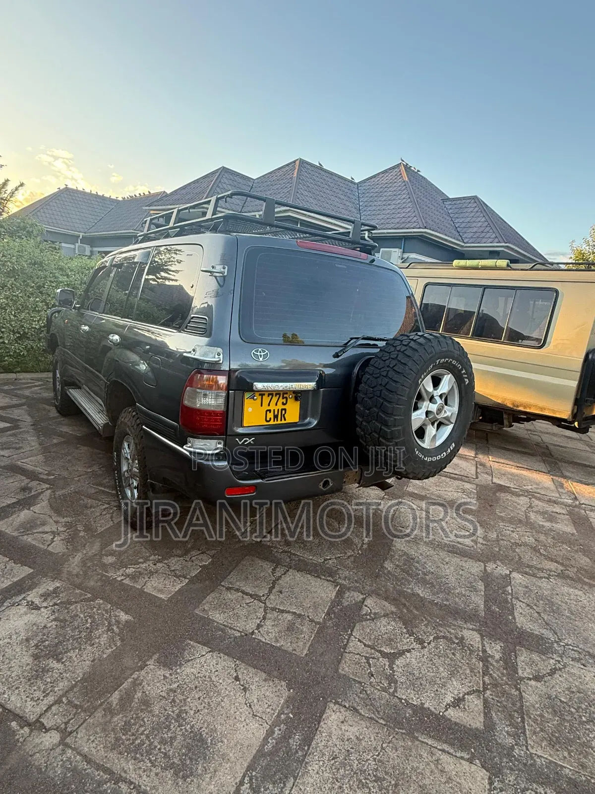 Toyota Land Cruiser 2006 Gray