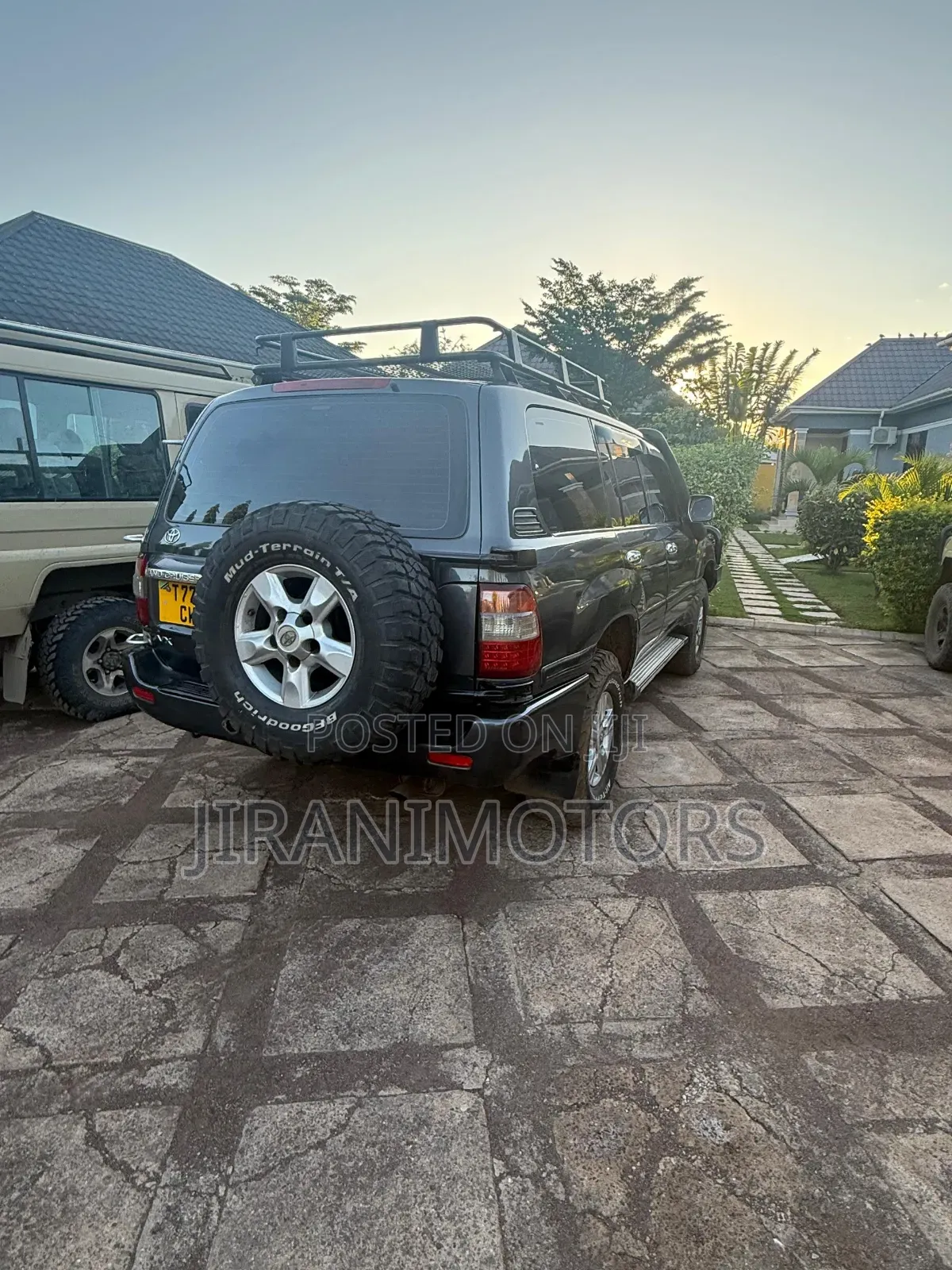 Toyota Land Cruiser 2006 Gray
