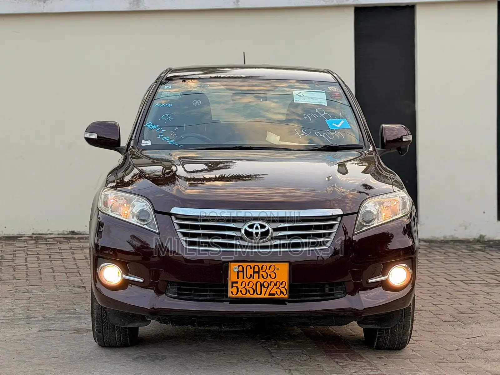 Toyota Vanguard 2013 Maroon
