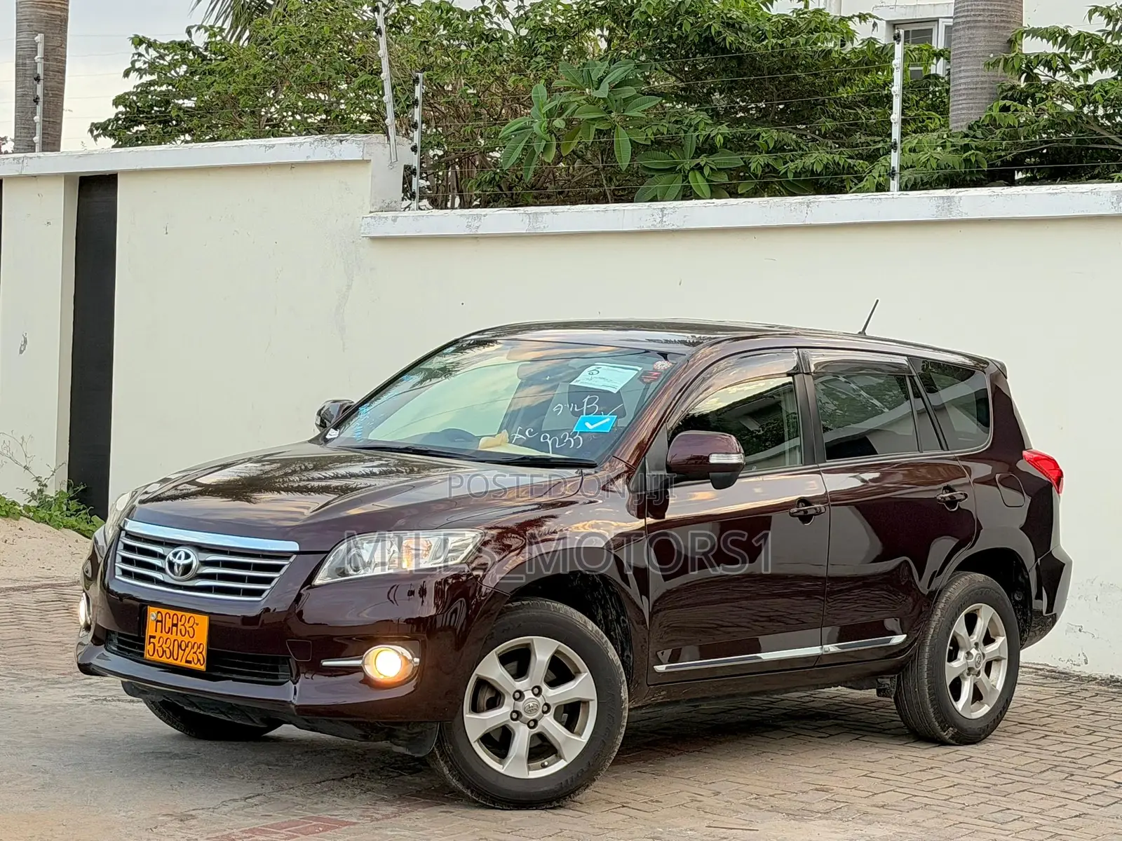 Toyota Vanguard 2013 Maroon