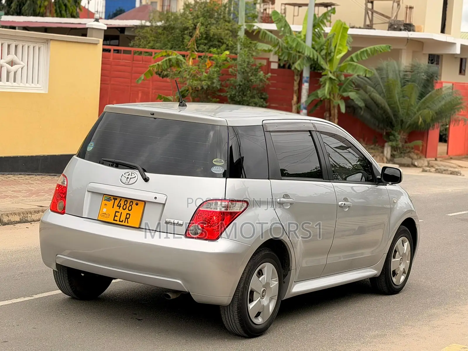 Toyota IST 2006 Silver