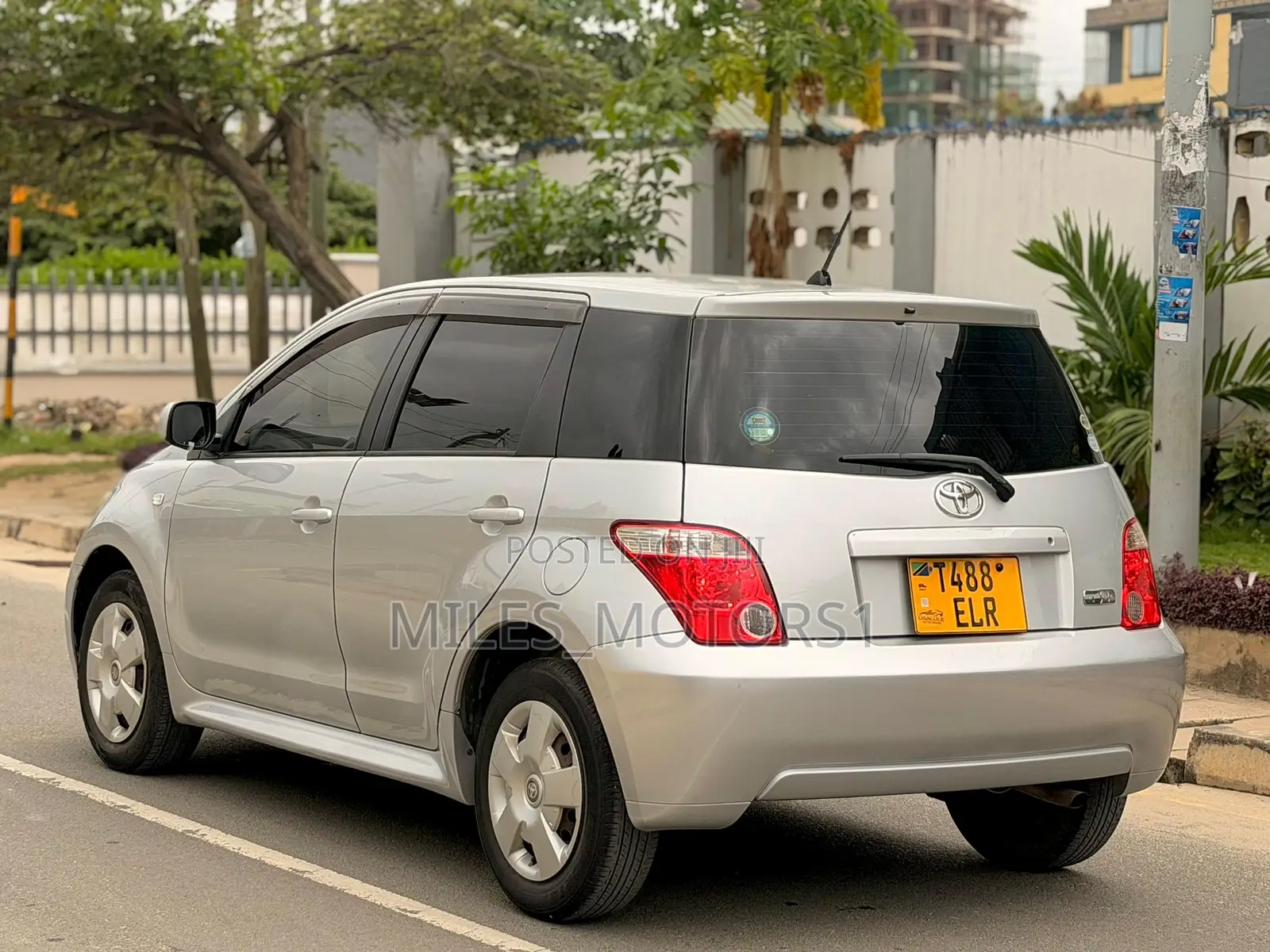 Toyota IST 2006 Silver