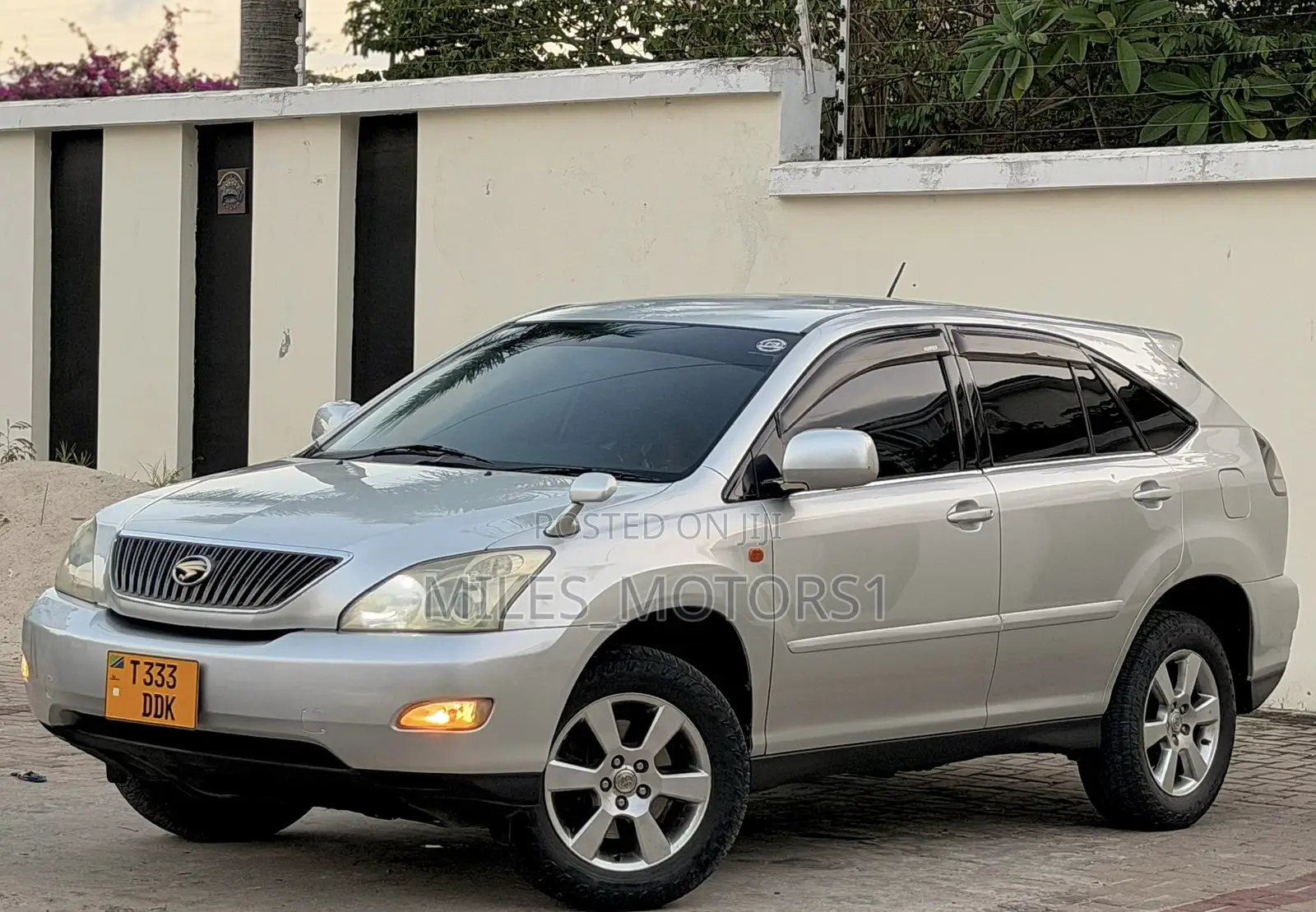 Toyota Harrier 2006 Silver