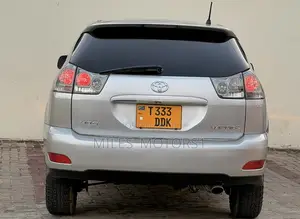 Toyota Harrier 2006 Silver
