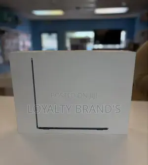 New Laptop Apple MacBook Air 2025 M4 16GB Apple M4 SSD 256GB