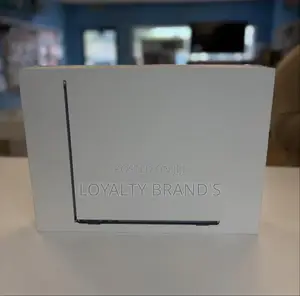 New Laptop Apple MacBook Air 2025 M4 16GB Apple M4 SSD 512GB