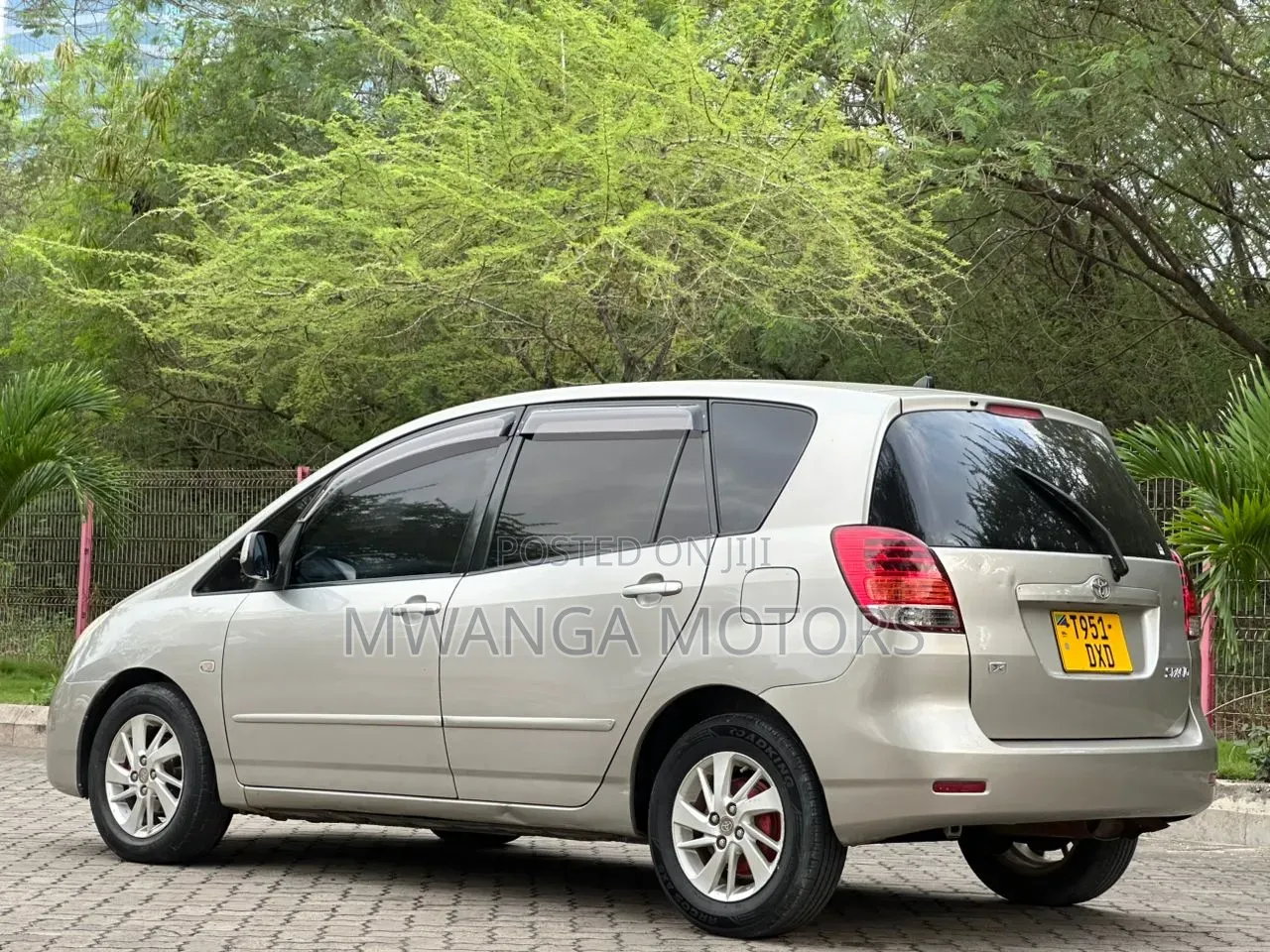 Toyota Corolla Spacio 2004 Silver
