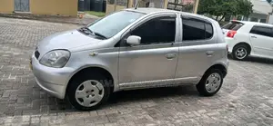 Toyota Vitz 2003 Silver