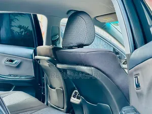 Toyota Crown 2011 Black