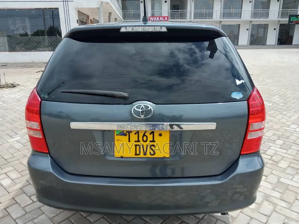 Toyota Wish 2003 Gray