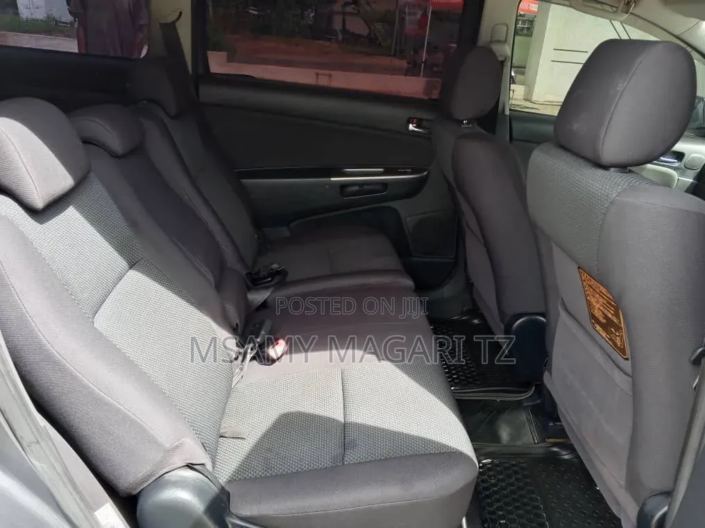 Toyota Wish 2003 Gray