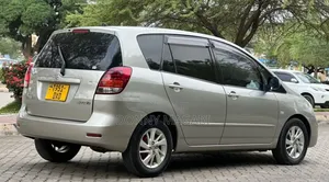 Toyota Corolla Spacio 2005 Silver