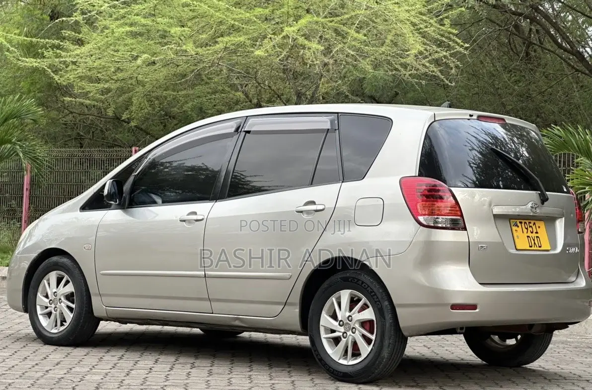 Toyota Corolla Spacio 1.5 X 2004 Silver