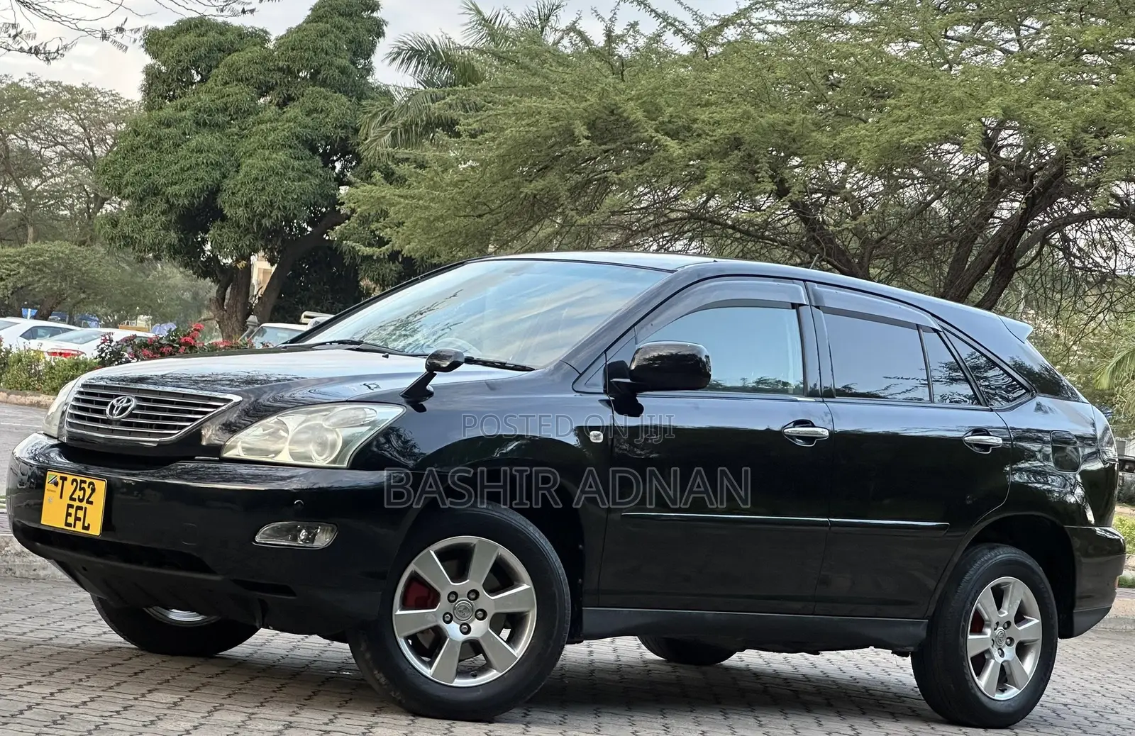 Toyota Harrier 2.4 2007 Black