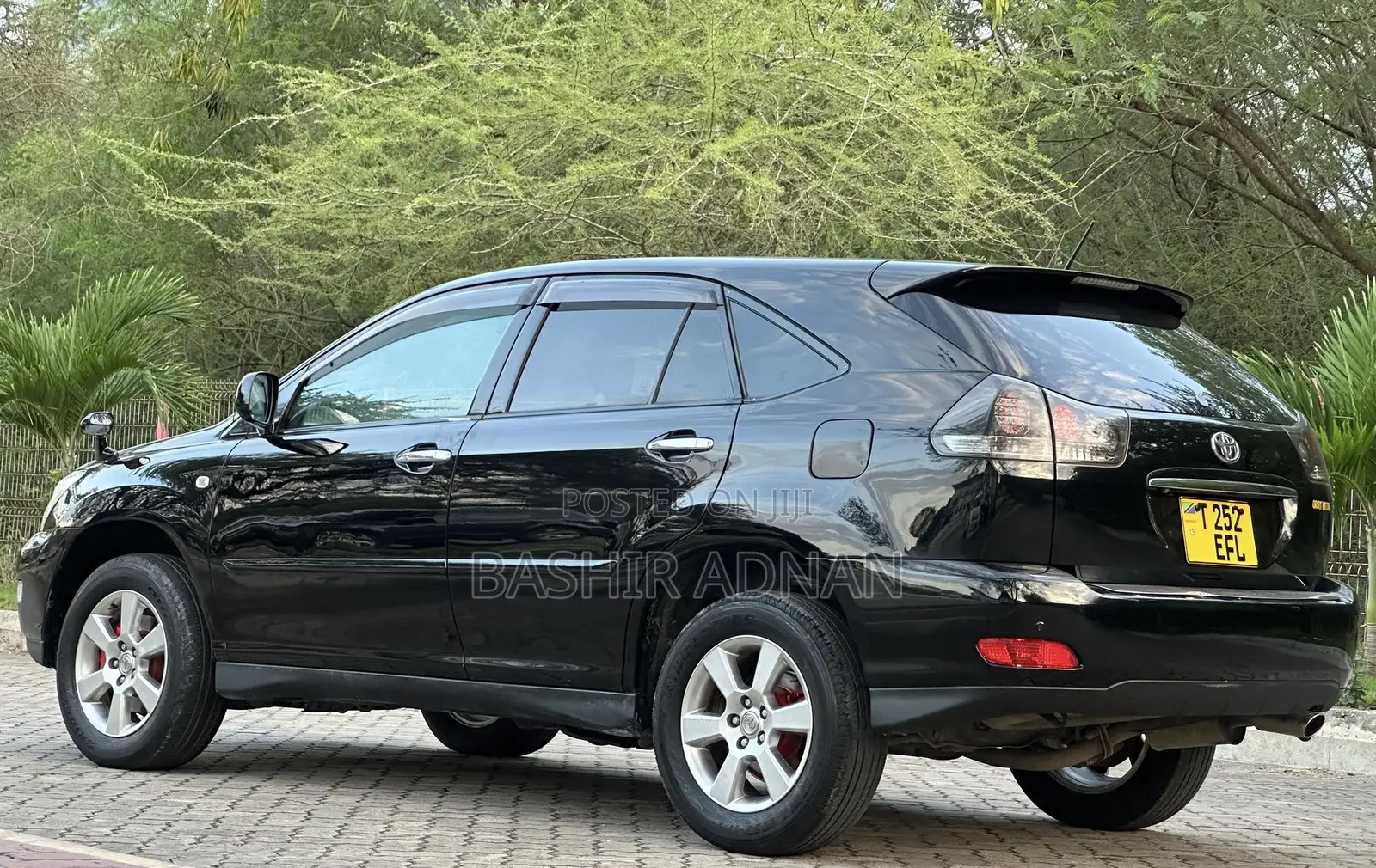 Toyota Harrier 2.4 2007 Black