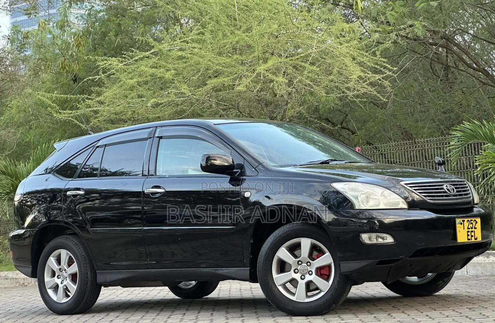 Toyota Harrier 2.4 2007 Black