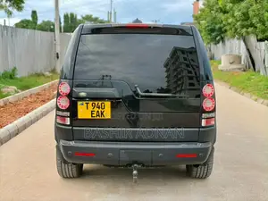 Land Rover Discovery 2010 Black