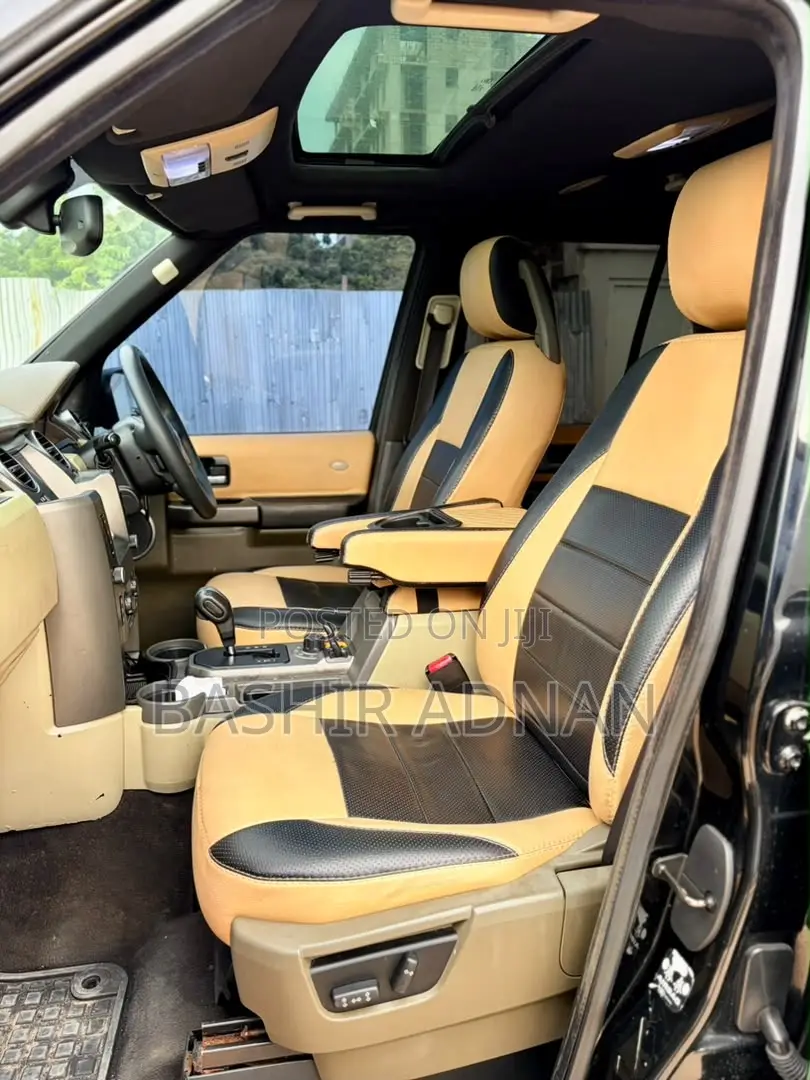 Land Rover Discovery 2010 Black