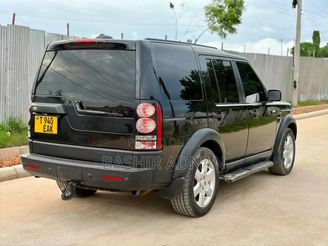 Land Rover Discovery 2010 Black